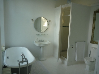 rent in cannes