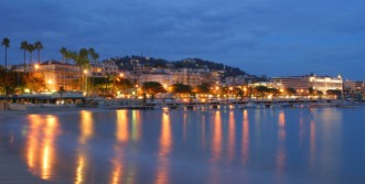 bay of cannes by night