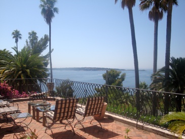 short term rental in Cannes