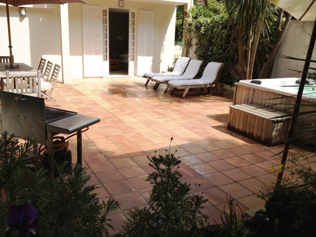 short term rental in cannes